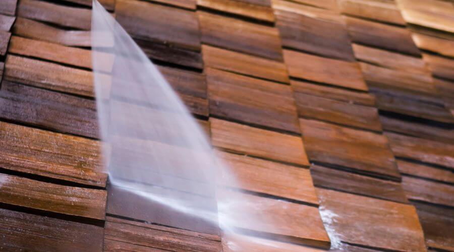Professional gutter cleaning in Petersburg, MI